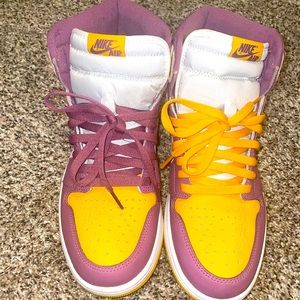 Air Jordan Retro 1s size 10.5